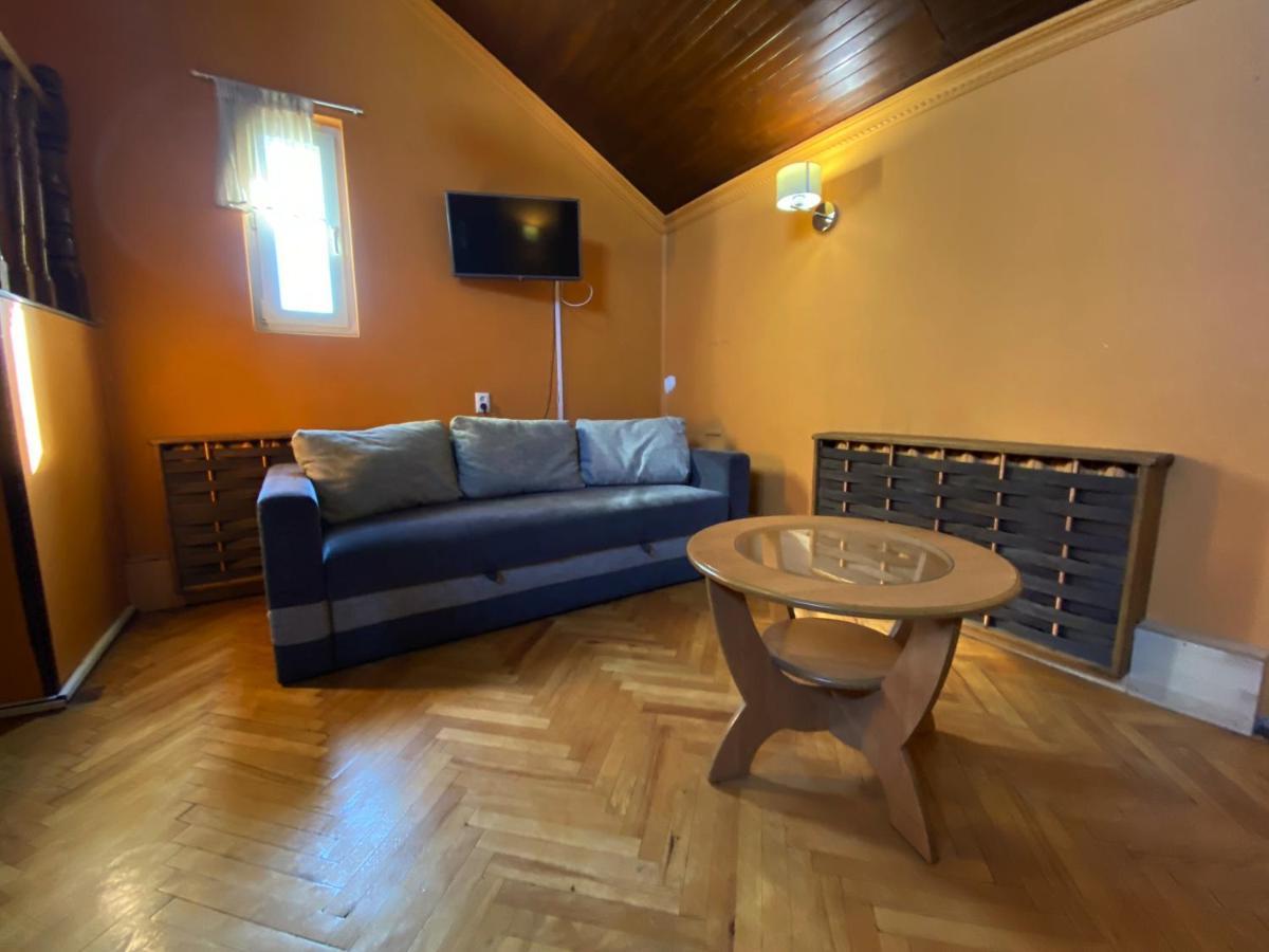 Olena Resort Bryukhovychi Exterior photo