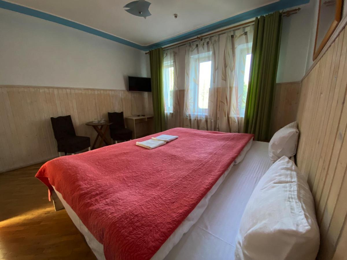 Olena Resort Bryukhovychi Exterior photo